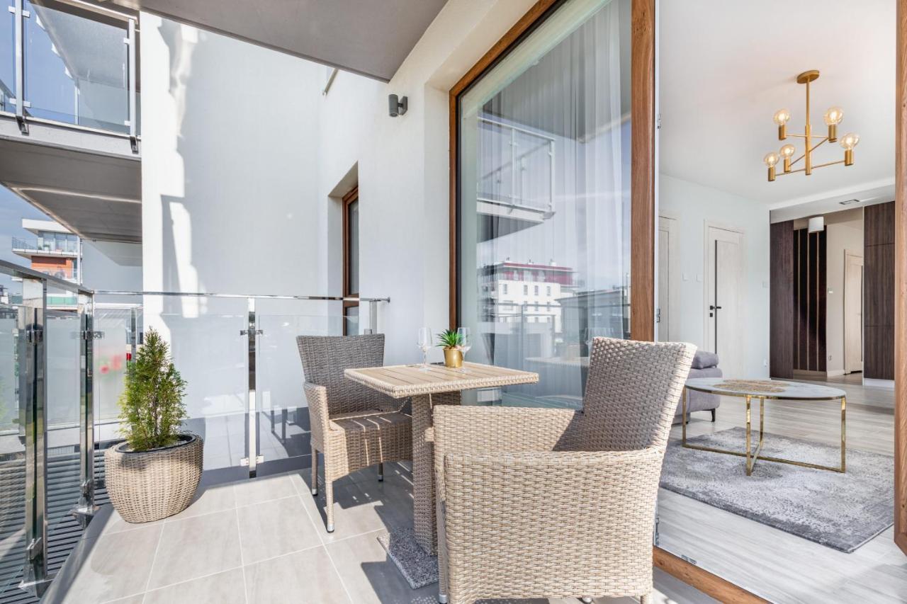 Apartamenty Osiedle Bursztynowe III By Noclegi Renters Kołobrzeg Exteriör bild